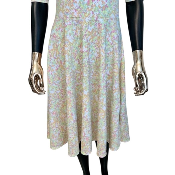✨Pastel Spring Perfection — NWT LuLaRoe Nicole Fit & Flare Dress (M)✨ - Picture 6 of 8